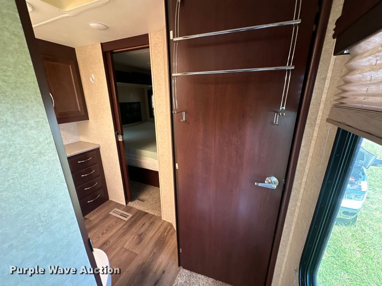 image for item EJ8911 2014 Heartland  4100 Cyclone  toy hauler camper