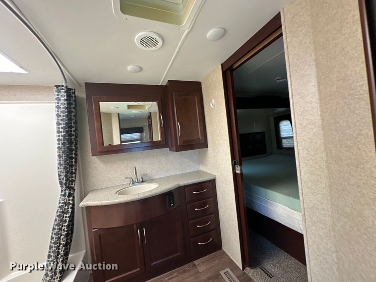 image for item EJ8911 2014 Heartland  4100 Cyclone  toy hauler camper