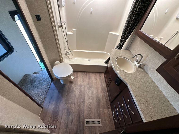 image for item EJ8911 2014 Heartland  4100 Cyclone  toy hauler camper