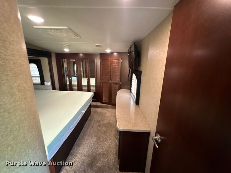 image for item EJ8911 2014 Heartland  4100 Cyclone  toy hauler camper