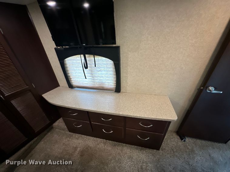 image for item EJ8911 2014 Heartland  4100 Cyclone  toy hauler camper