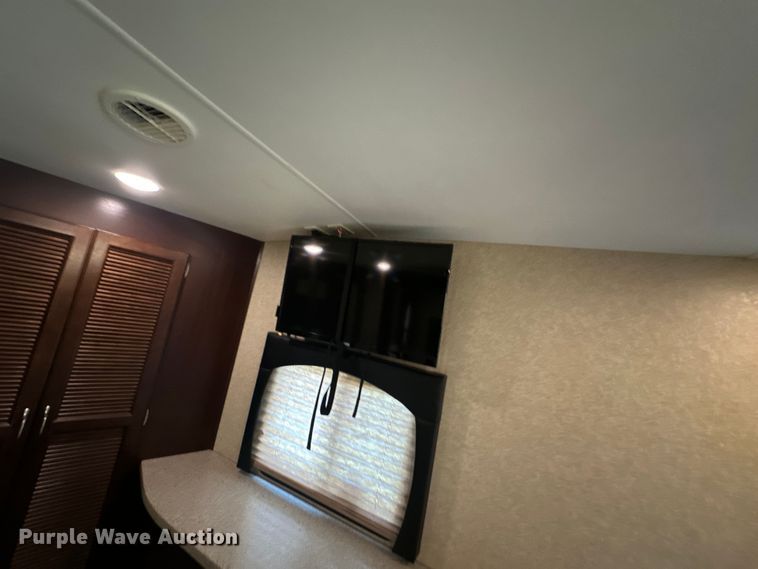 image for item EJ8911 2014 Heartland  4100 Cyclone  toy hauler camper