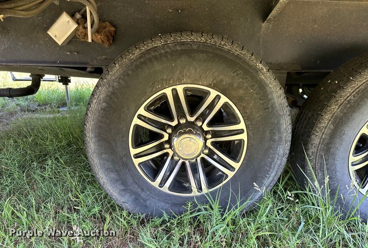 image for item EJ8911 2014 Heartland  4100 Cyclone  toy hauler camper