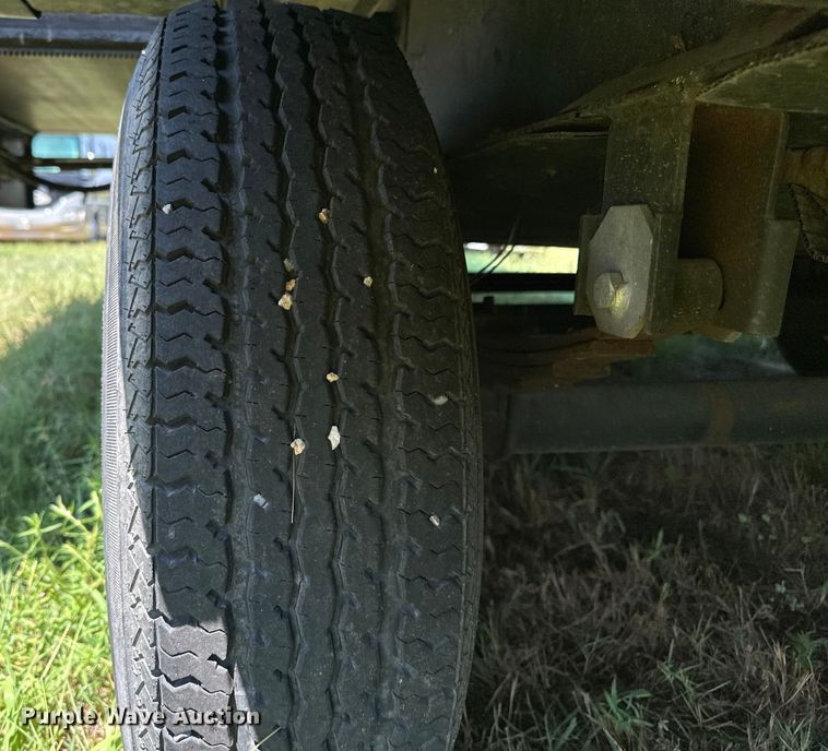 image for item EJ8911 2014 Heartland  4100 Cyclone  toy hauler camper