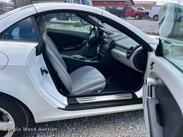 image for item EK3029 2006 Mercedes Benz  SLK280 