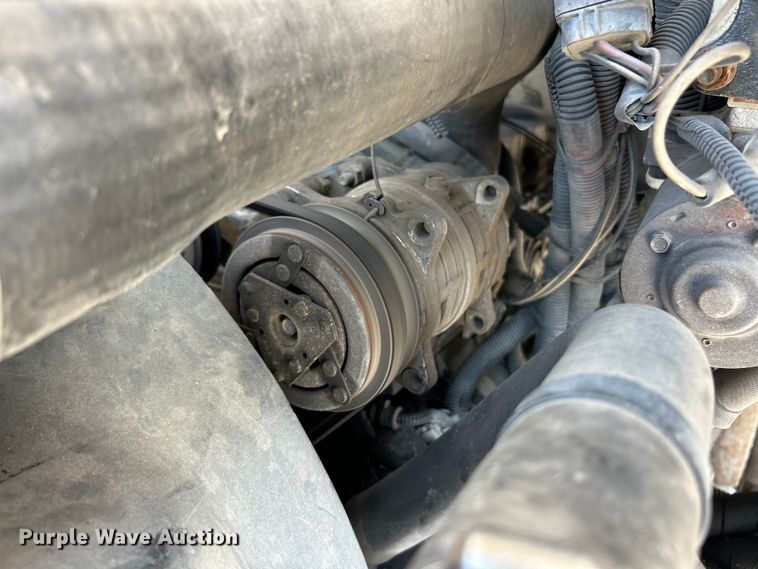 image for item EK3065 1999 Freightliner  MT45 delivery truck