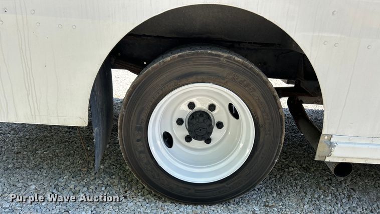 image for item EK3065 1999 Freightliner  MT45 delivery truck