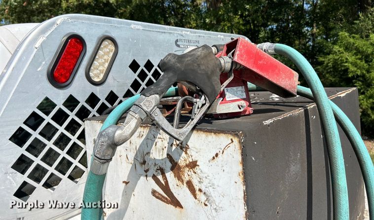 image for item EK3211 2005 Ford F550 Super Duty XL Crew Cab flatbed truck