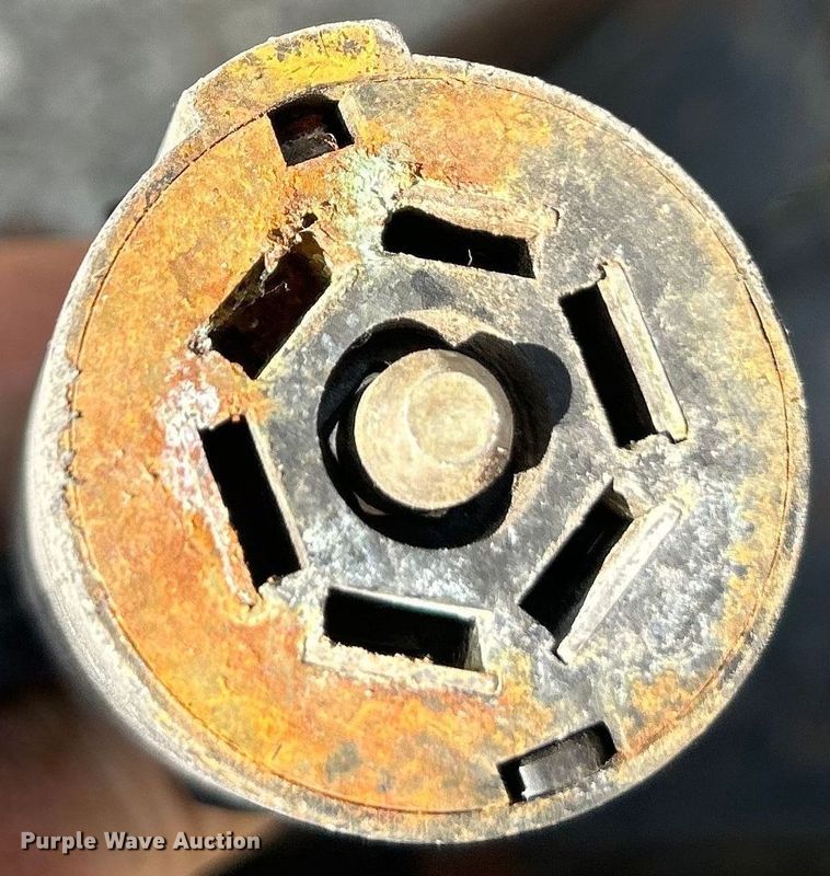 image for item EK3218 2006 Baker Built RP14HD dump trailer