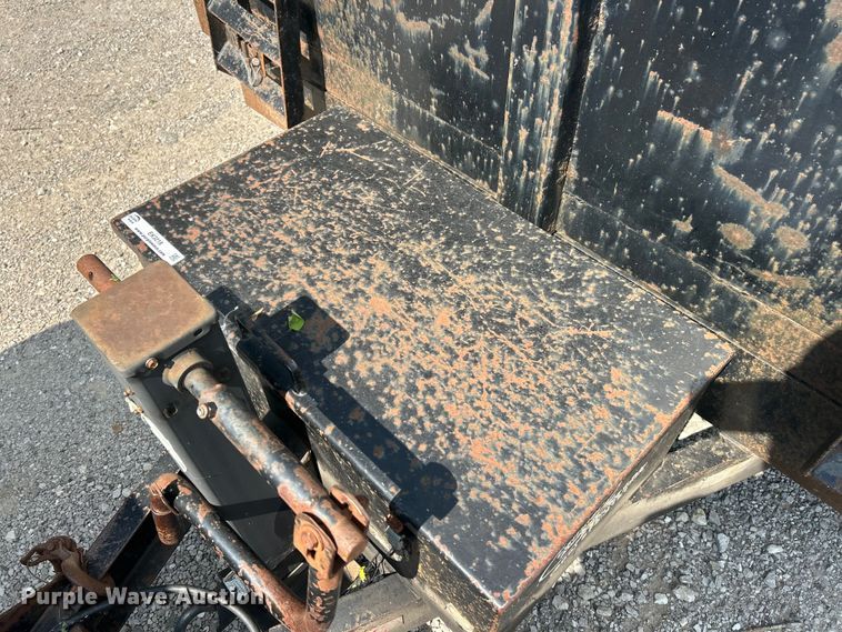 image for item EK3218 2006 Baker Built RP14HD dump trailer