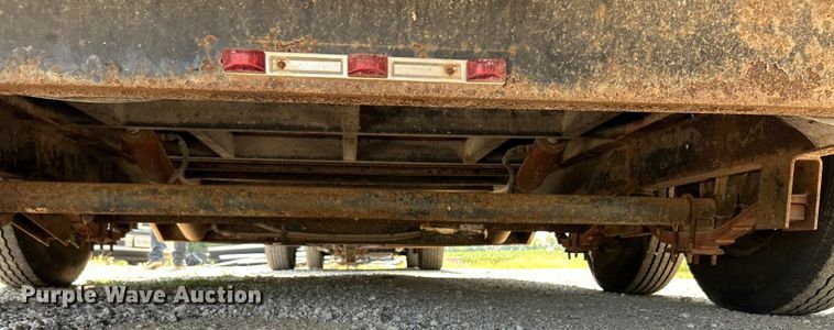 image for item EK3218 2006 Baker Built RP14HD dump trailer