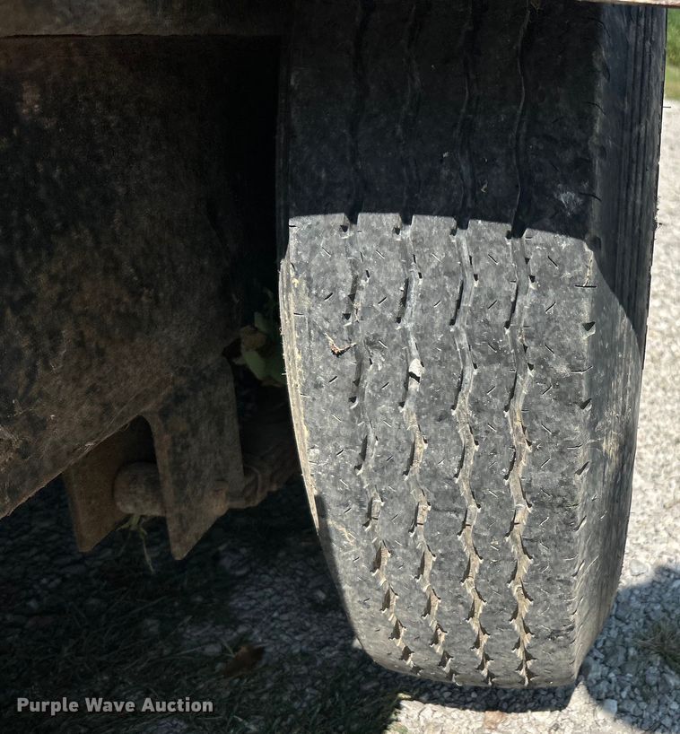 image for item EK3218 2006 Baker Built RP14HD dump trailer