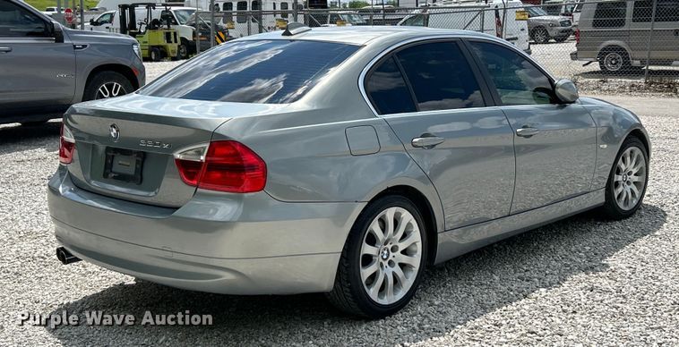 image for item EK4668 2006 BMW 330XI 