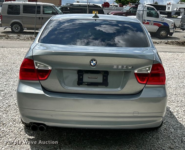 image for item EK4668 2006 BMW 330XI 
