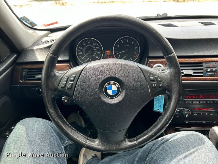 image for item EK4668 2006 BMW 330XI 