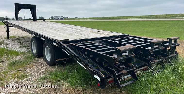 image for item EK8922 2011 Trailerman HHG8235F20 equipment trailer