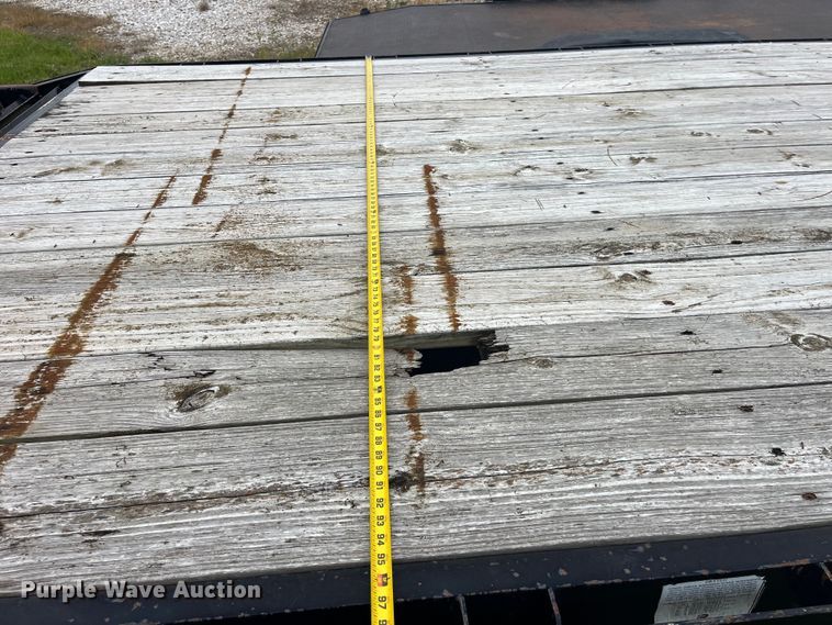 image for item EK8922 2011 Trailerman HHG8235F20 equipment trailer