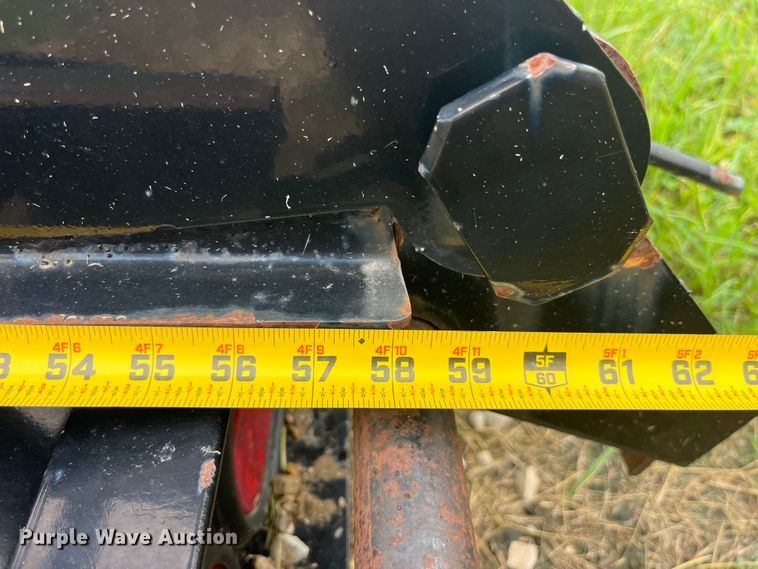 image for item EK8922 2011 Trailerman HHG8235F20 equipment trailer