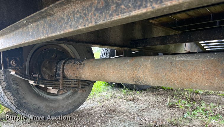 image for item EK8922 2011 Trailerman HHG8235F20 equipment trailer