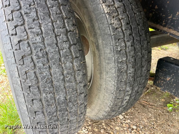 image for item EK8922 2011 Trailerman HHG8235F20 equipment trailer