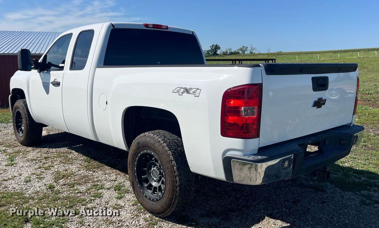 image for item EK8931 2011 Chevrolet  Silverado 1500 Ext. Cab pickup truck