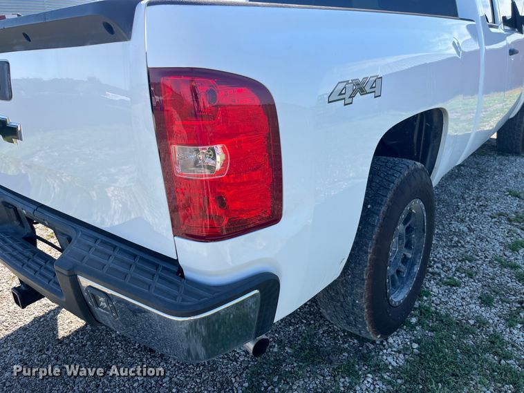 image for item EK8931 2011 Chevrolet  Silverado 1500 Ext. Cab pickup truck