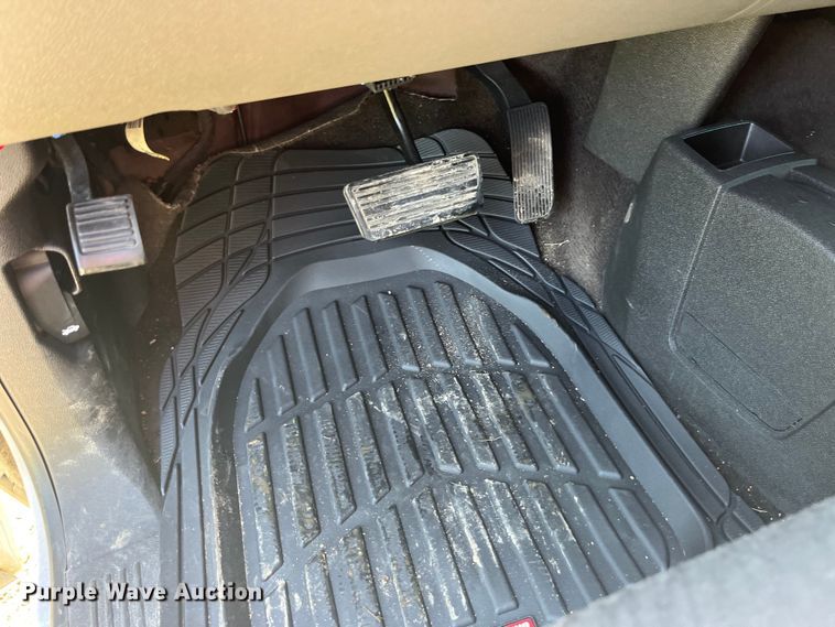 image for item EK8931 2011 Chevrolet  Silverado 1500 Ext. Cab pickup truck