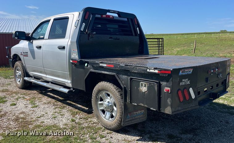 image for item EK8932 2015 Dodge Ram 3500HD Crew Cab flatbed pickup truck