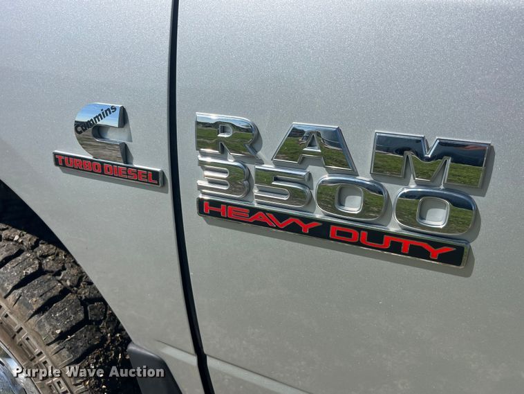 image for item EK8932 2015 Dodge Ram 3500HD Crew Cab flatbed pickup truck