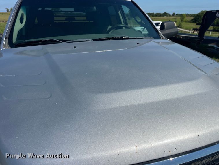 image for item EK8932 2015 Dodge Ram 3500HD Crew Cab flatbed pickup truck