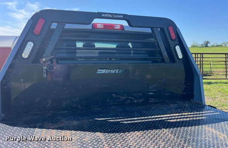 image for item EK8932 2015 Dodge Ram 3500HD Crew Cab flatbed pickup truck