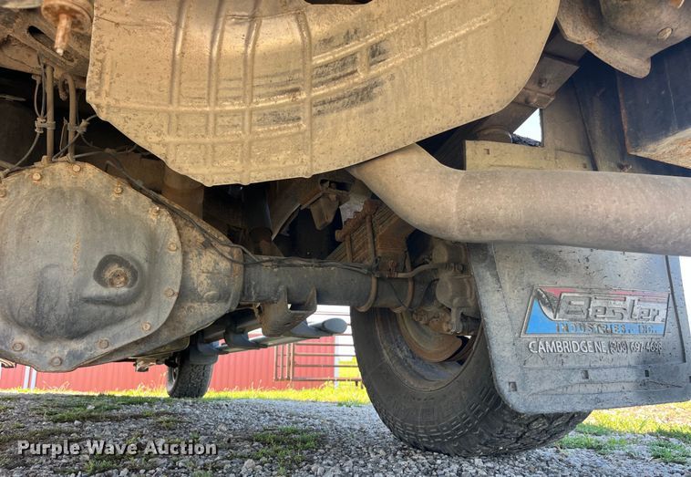 image for item EK8932 2015 Dodge Ram 3500HD Crew Cab flatbed pickup truck