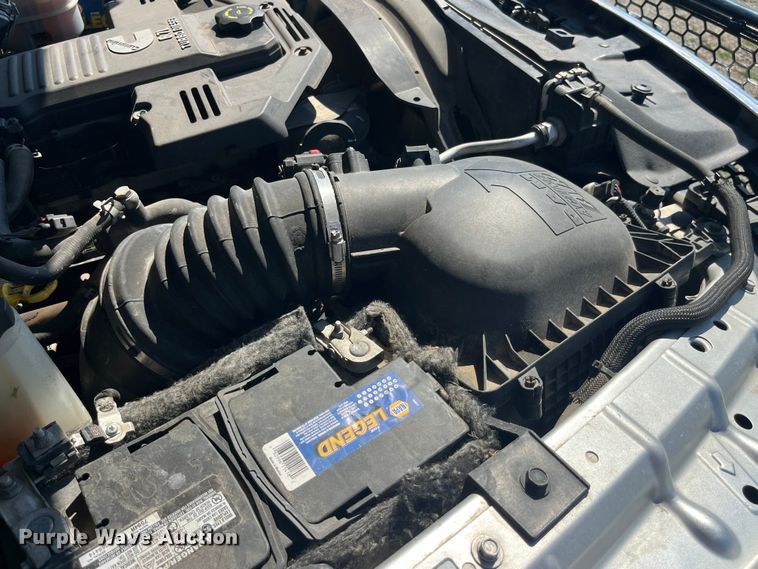 image for item EK8932 2015 Dodge Ram 3500HD Crew Cab flatbed pickup truck