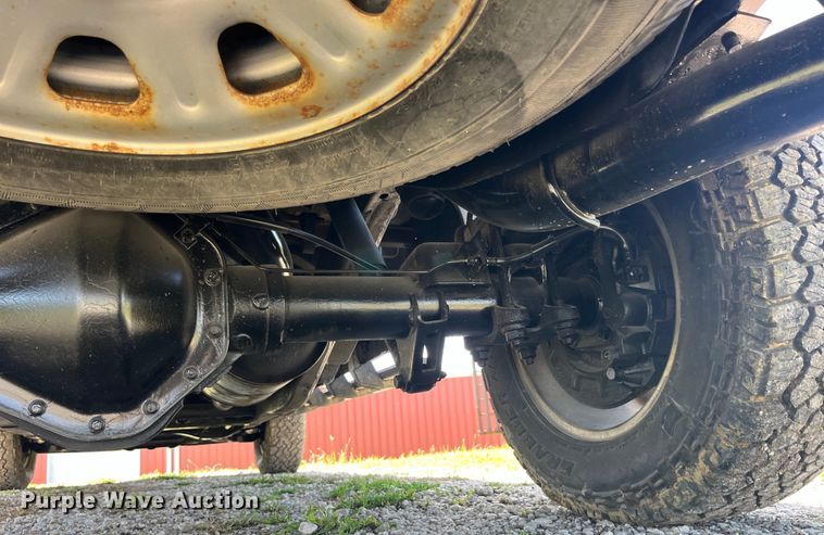 image for item EK8934 2012 GMC Sierra 2500HD Crew Cab pickup truck