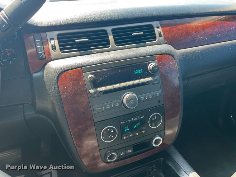 image for item EK8934 2012 GMC Sierra 2500HD Crew Cab pickup truck