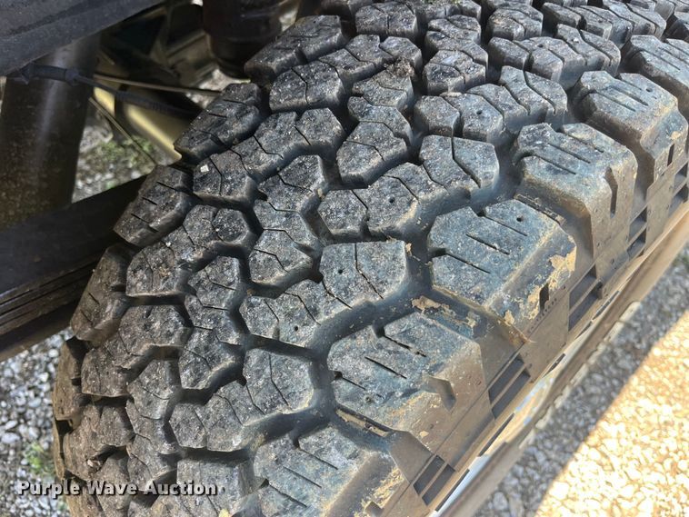 image for item EK8934 2012 GMC Sierra 2500HD Crew Cab pickup truck