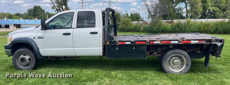 image for item EK8949 2008 Sterling Bullet 5500 flatbed truck