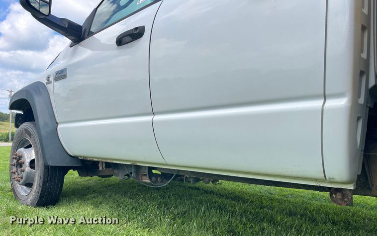 image for item EK8949 2008 Sterling Bullet 5500 flatbed truck