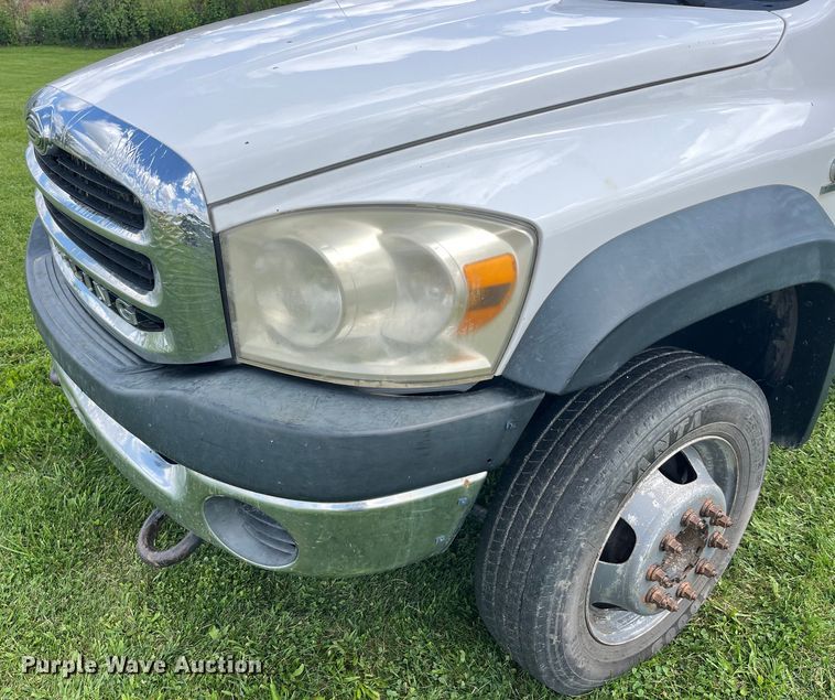 image for item EK8949 2008 Sterling Bullet 5500 flatbed truck