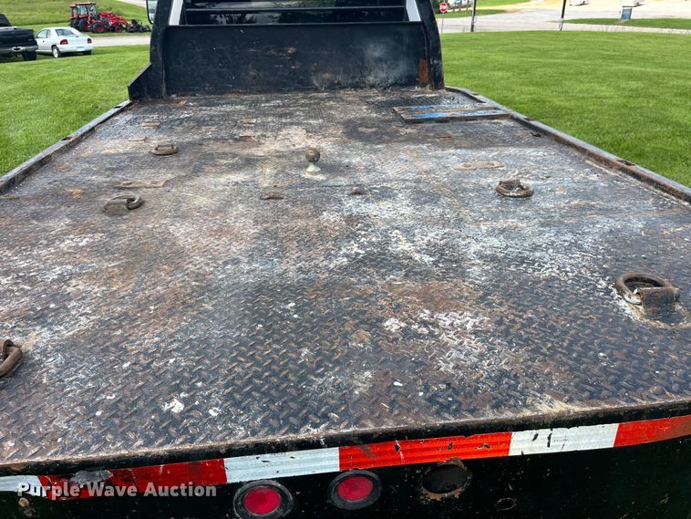 image for item EK8949 2008 Sterling Bullet 5500 flatbed truck