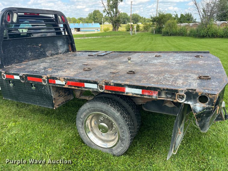 image for item EK8949 2008 Sterling Bullet 5500 flatbed truck