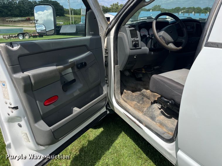 image for item EK8949 2008 Sterling Bullet 5500 flatbed truck