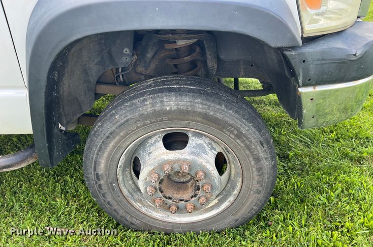 image for item EK8949 2008 Sterling Bullet 5500 flatbed truck