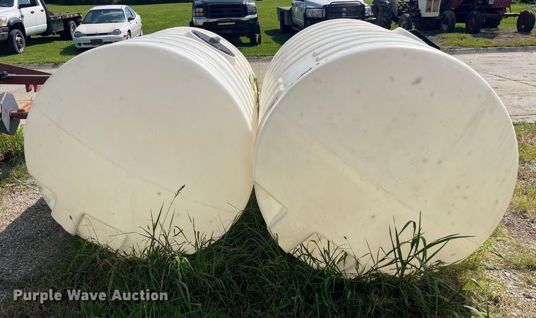 image for item EK8952 (2) poly tanks