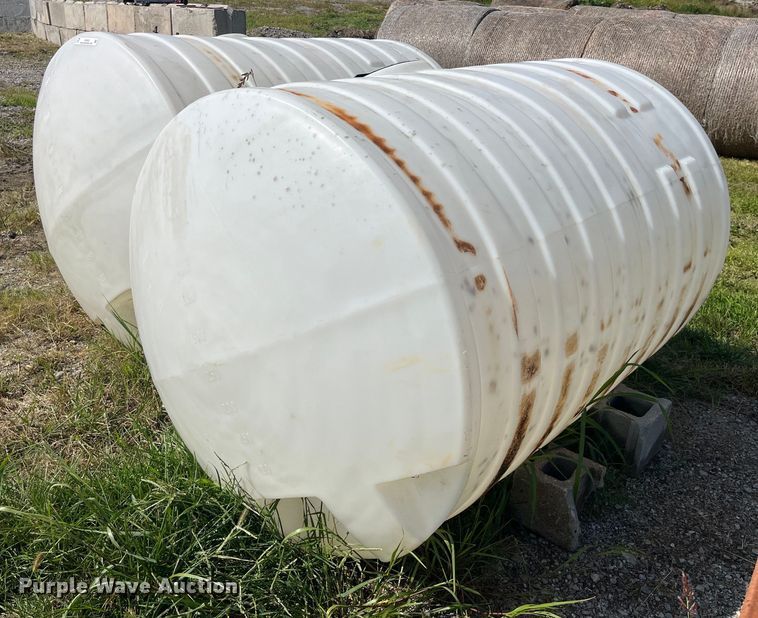 image for item EK8952 (2) poly tanks