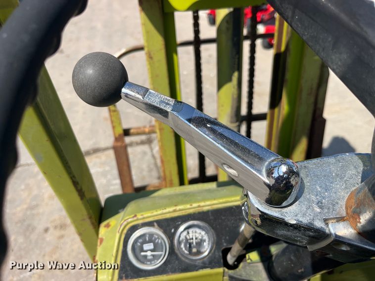 image for item EK8955 Clark C500Y30 forklift