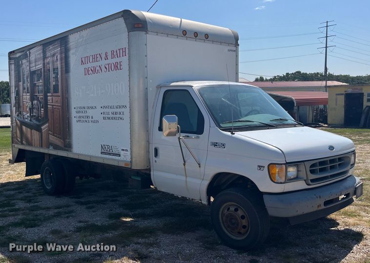 image for item EK8971 2002 Ford E450 Super Duty box truck
