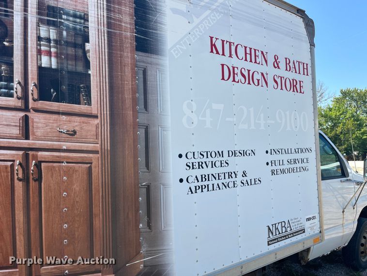 image for item EK8971 2002 Ford E450 Super Duty box truck