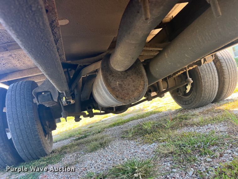 image for item EK8971 2002 Ford E450 Super Duty box truck