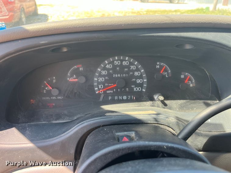 image for item EK8971 2002 Ford E450 Super Duty box truck